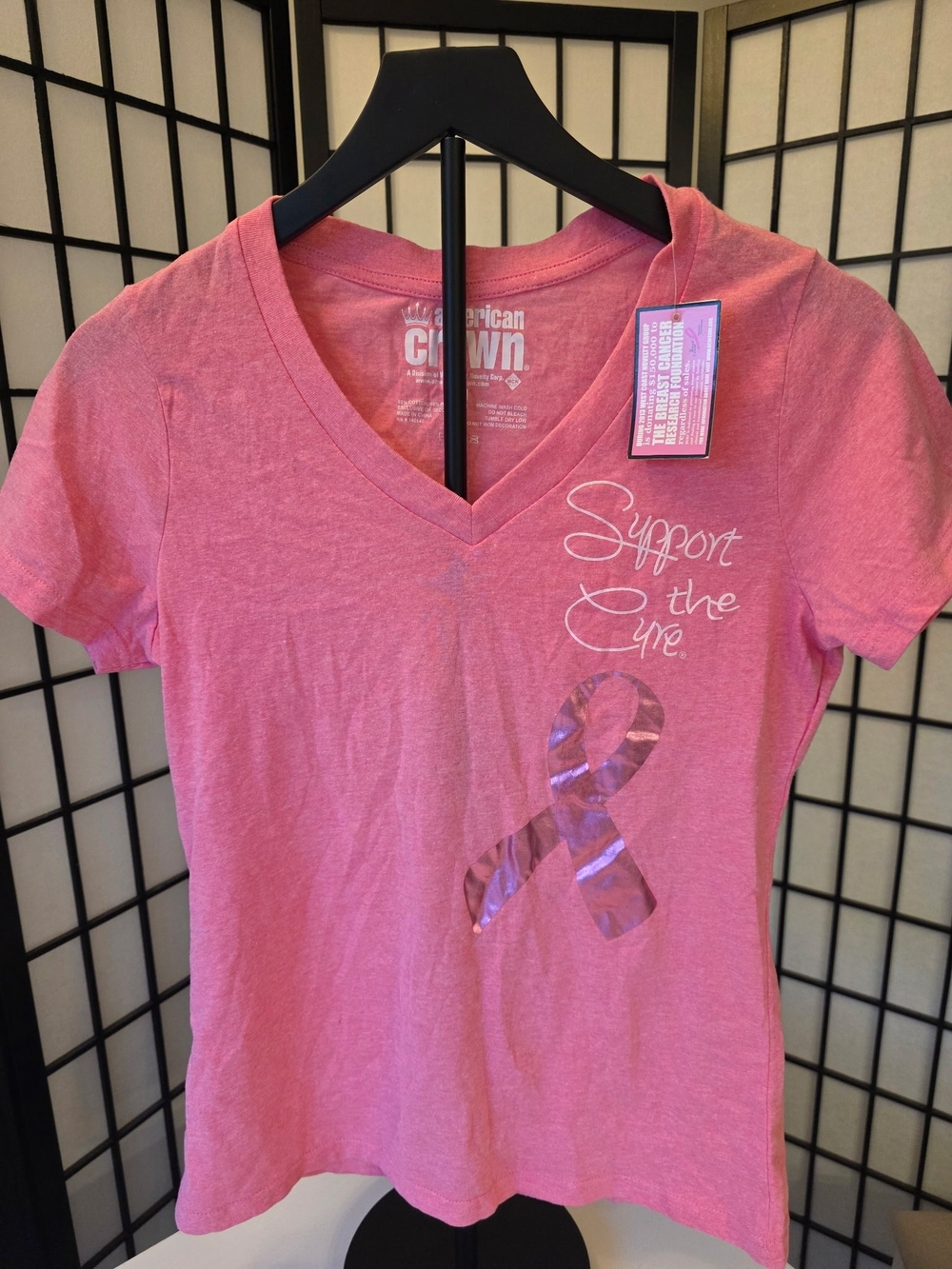 NWT American Crown Support the Cure Pink V-Neck Tee Ribbon Graphic ~ Size Medium
